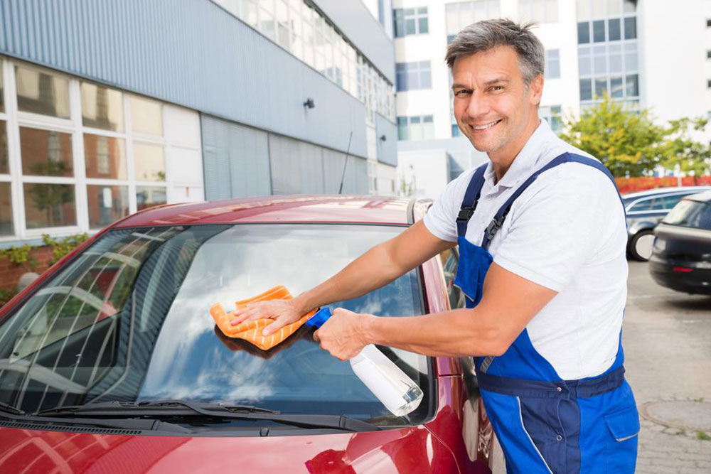 Comprehensive Guide to Vehicle Windshields