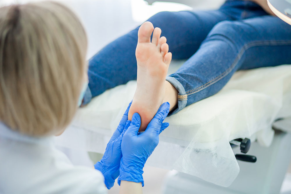 Top Strategies for Selecting an Expert Podiatrist Nearby