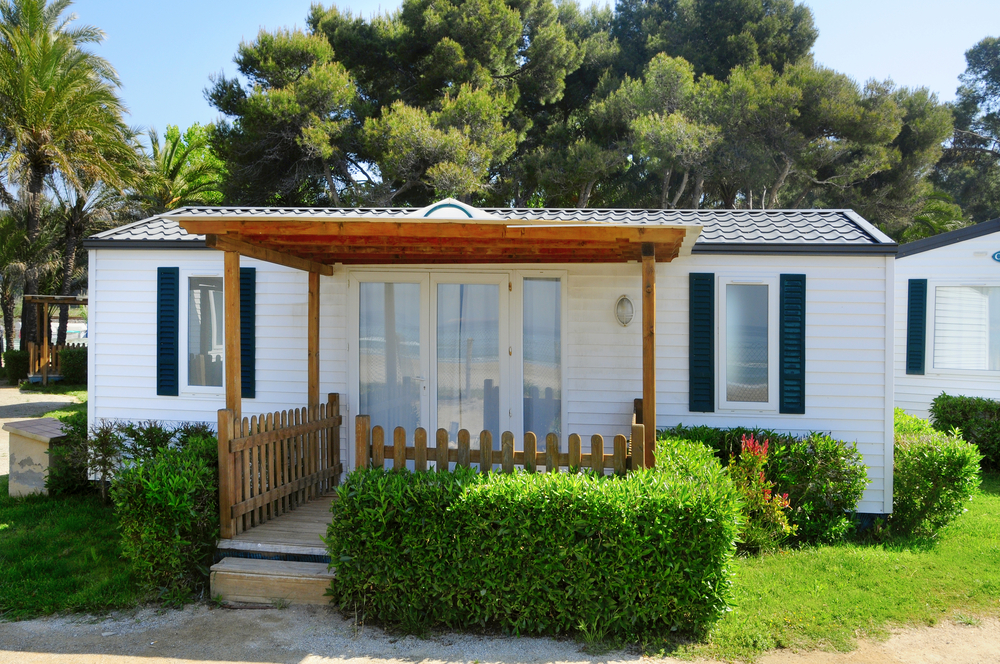 Essential Guide to Purchasing and Understanding Mobile Homes