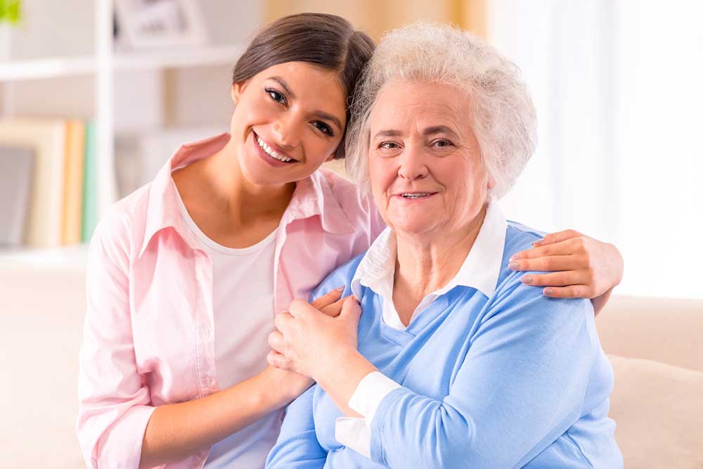 Essential Tips for Selecting the Right Elderly Care Facility