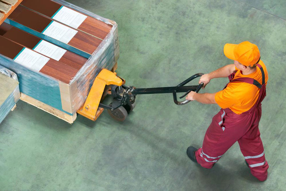 Ultimate Guide to Pallet Truck Types, Uses, and Safety Considerations