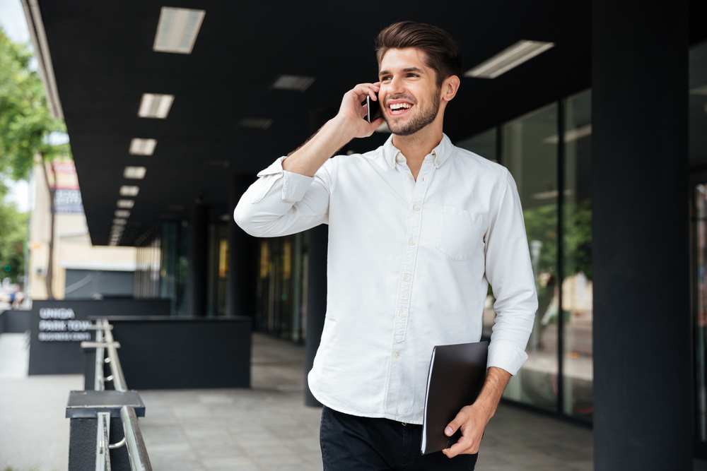 Comprehensive Guide to Choosing Affordable Phones from Boost Mobile: Tips for Budget-Conscious Buyers