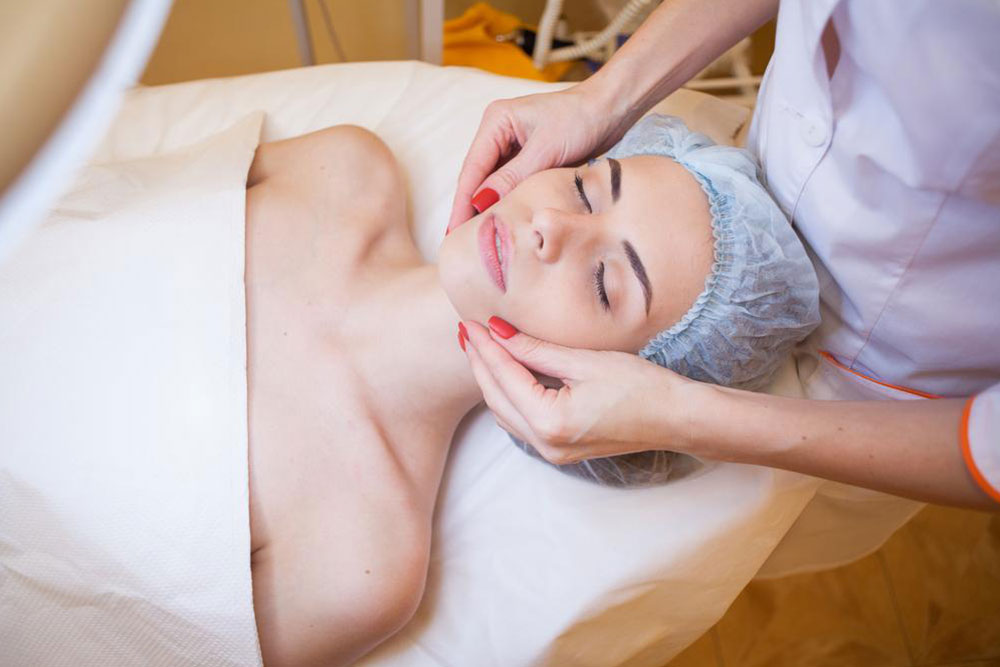 Understanding Cosmetology Grants and How to Qualify