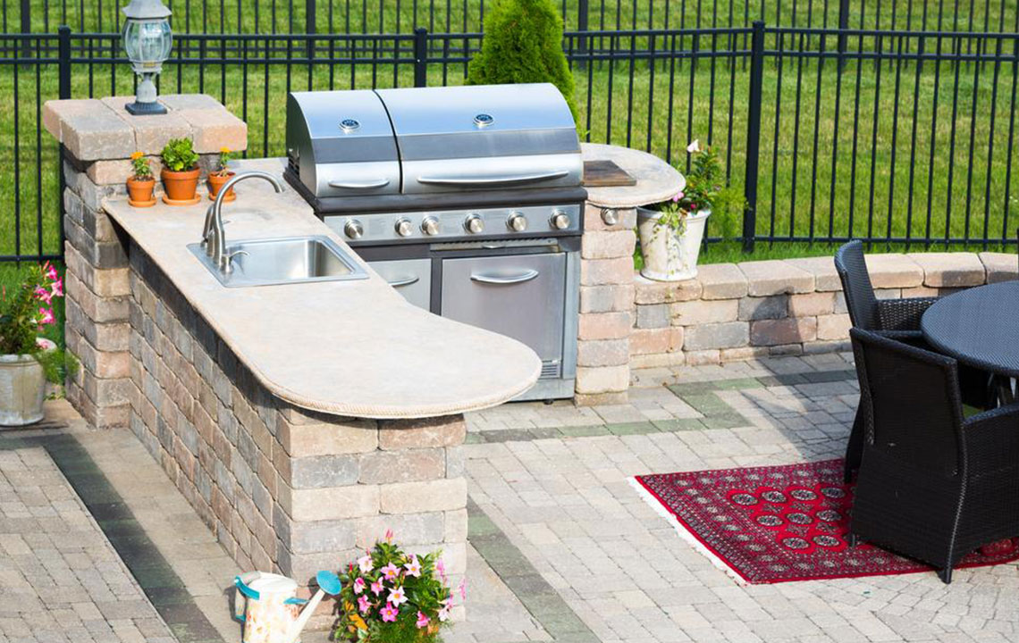Top Outdoor Rug Ideas to Elevate Your Patio Decor