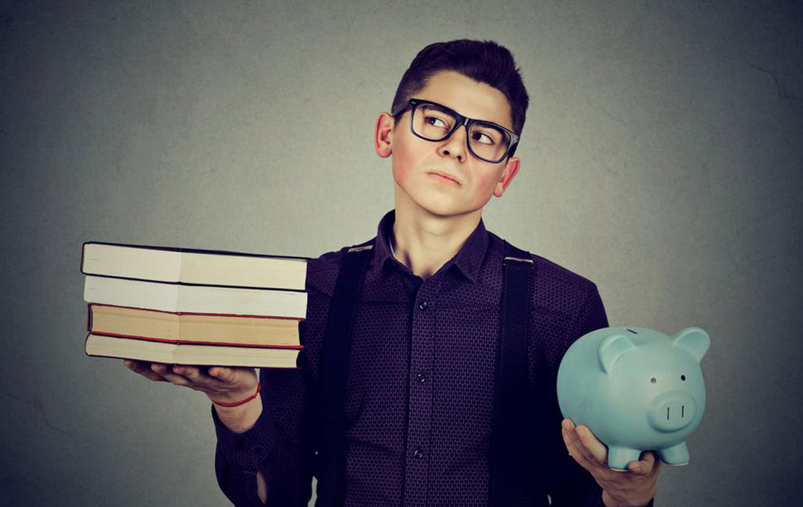 Strategies for Securing Student Loans Without a Cosigner