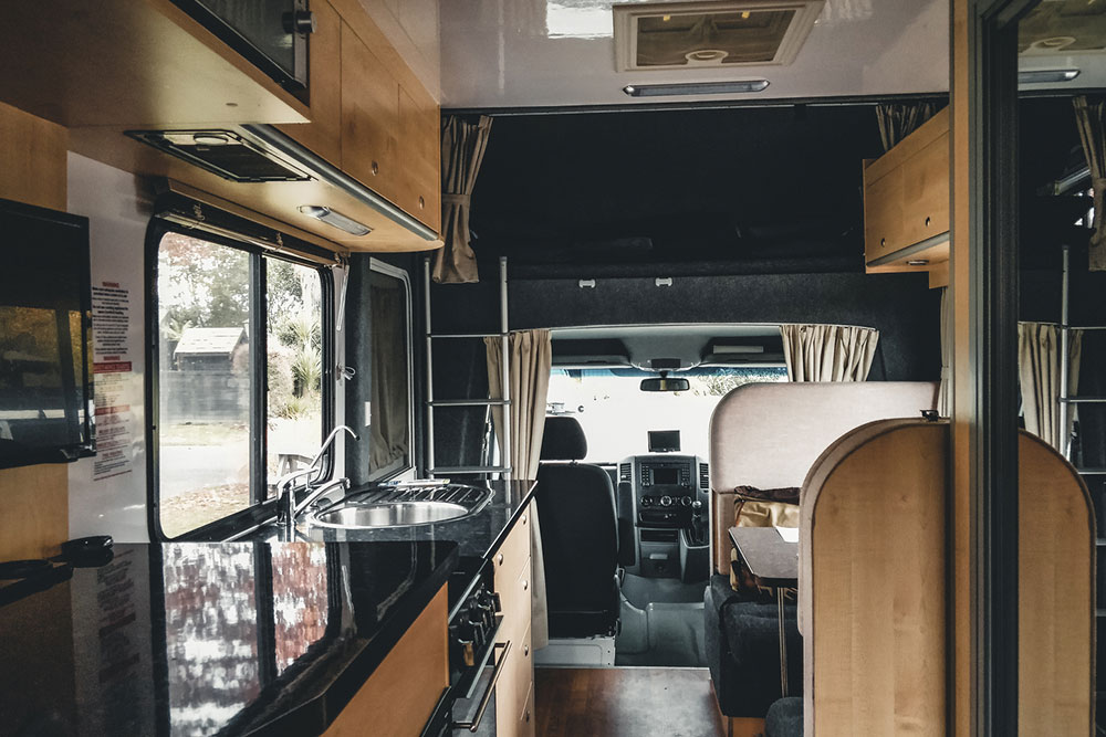 Essential Tips for Purchasing Used Motorhomes