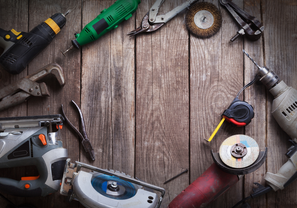 Essential Power and Hand Tools for DIY Enthusiasts