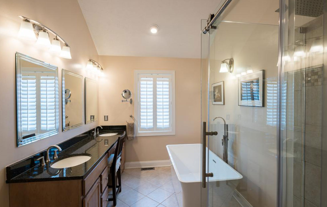 Comprehensive Guide to Choosing the Ideal Walk-In Bathtub for Safety and Comfort