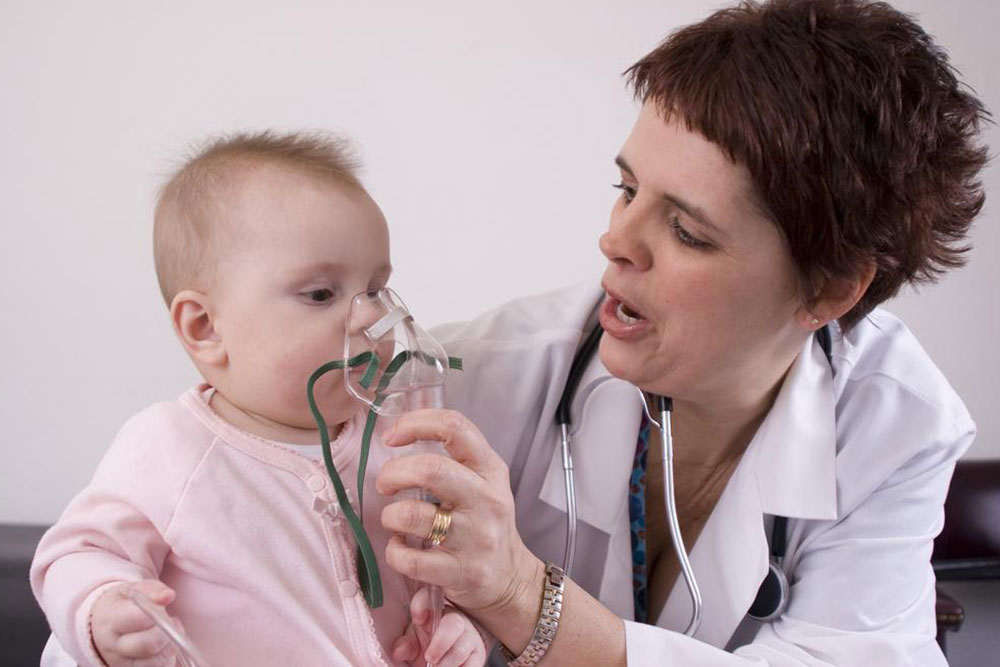 Comprehensive Guide to Home Remedies for Easing Wheezing in Infants