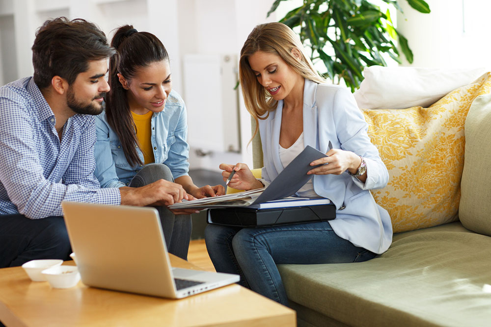 Comprehensive Guide to Insurance: Advantages, Necessities, and Leading Providers