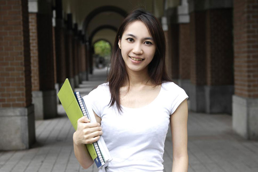 Top 6 Financial Aid Opportunities for Non-Traditional Learners