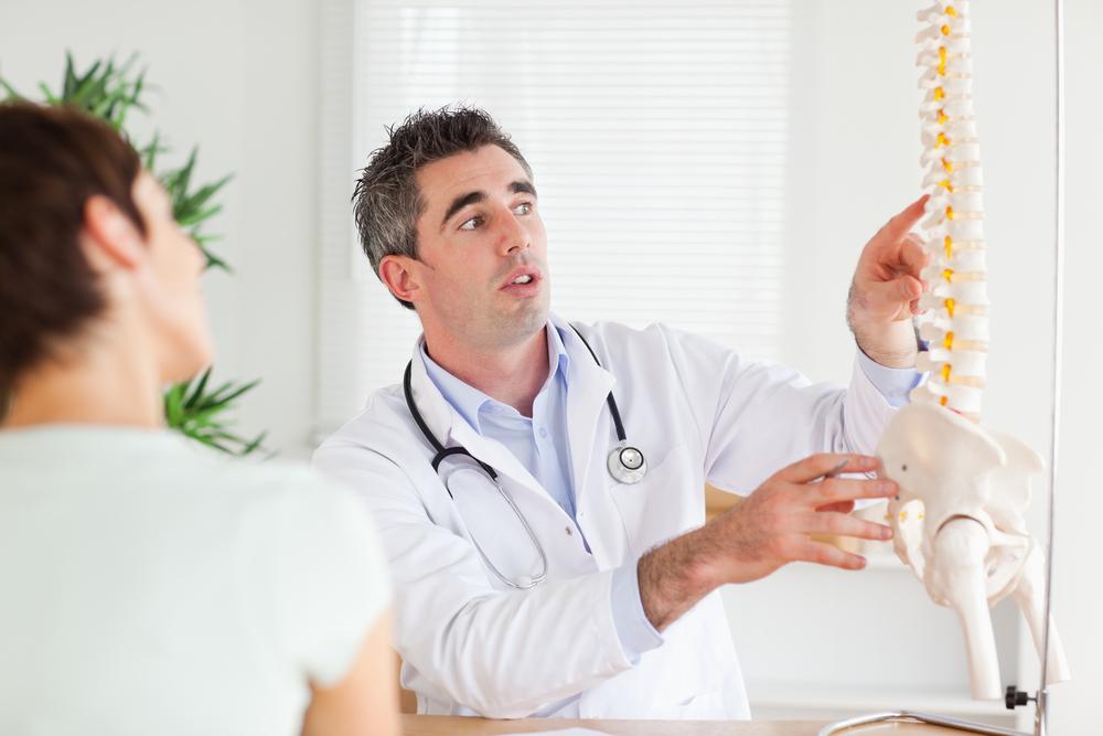 Identifying Symptoms and Diagnosis of Ankylosing Spondylitis
