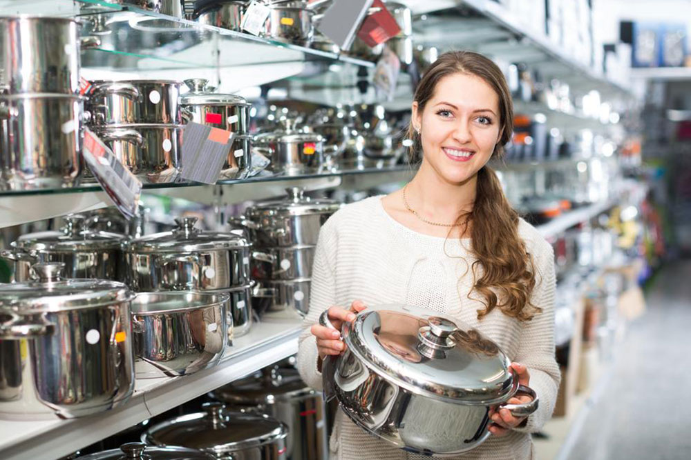 Upgrade Your Kitchen with Rachael Ray Cookware and Essential Supplies