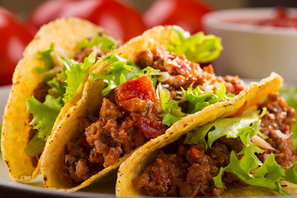 Dietary Factors That Can Trigger or Worsen Crohn's Disease Symptoms