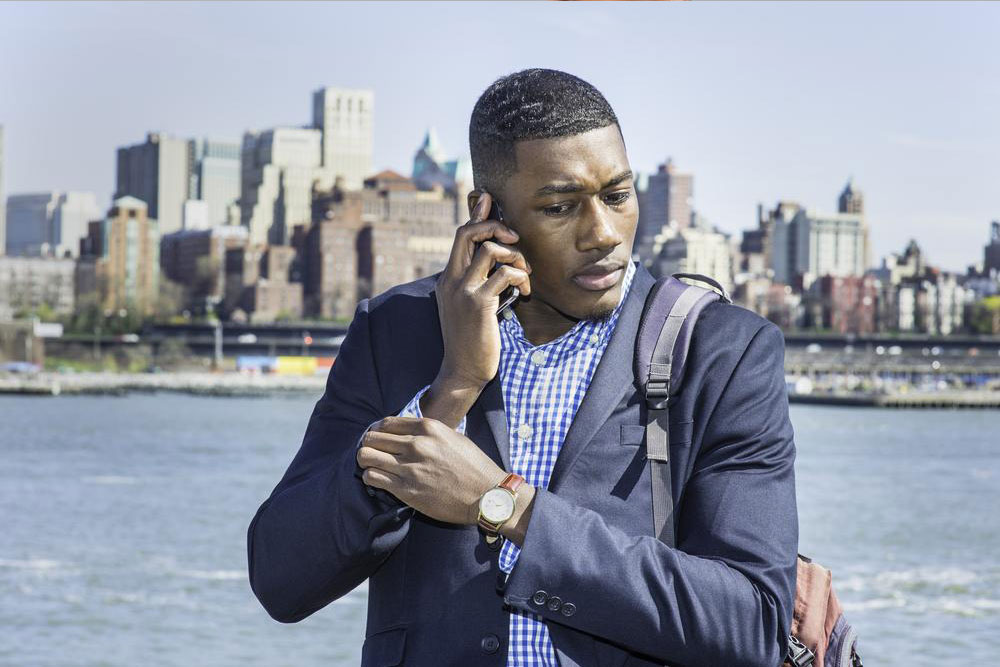 Top Straight Talk Cell Phones and Affordable Plans