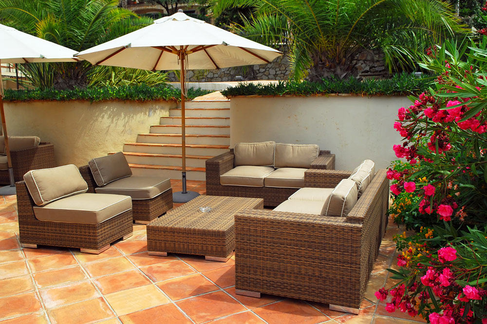 Top 5 Benefits of Eco-Friendly POLYWOOD Furniture