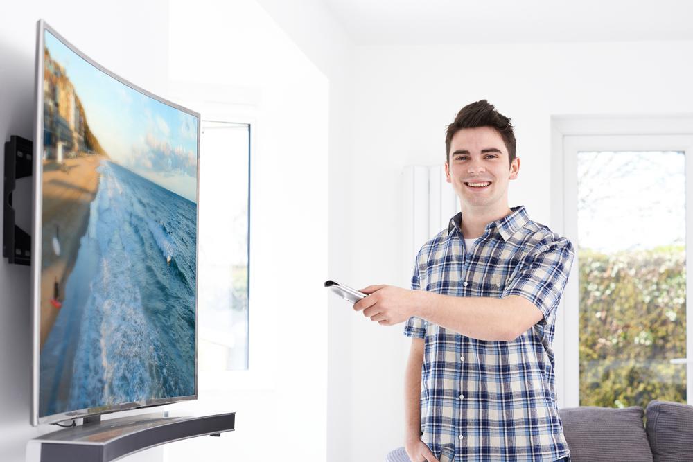Reasons to Upgrade to a 4K Smart TV Today