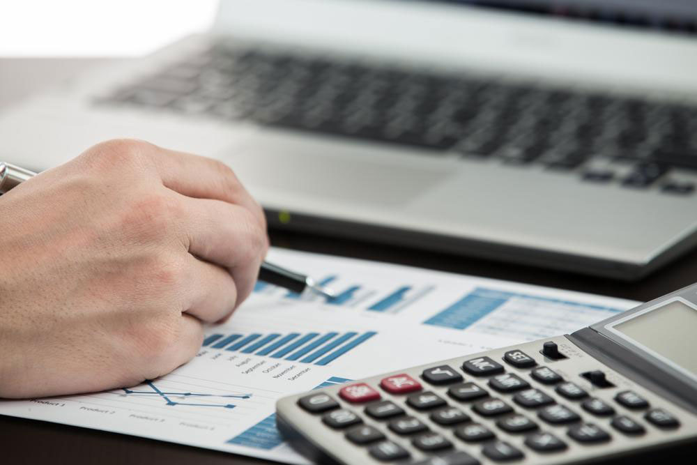 Guide to Tax-Deductible Noncash Donations: Essential Tips and Regulations
