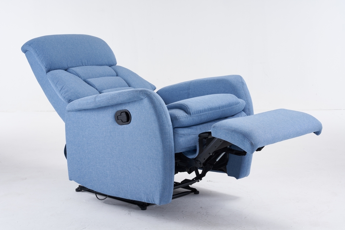 Guide to Finding Discounted Unsold Recliner Chairs and Tips for Buyers