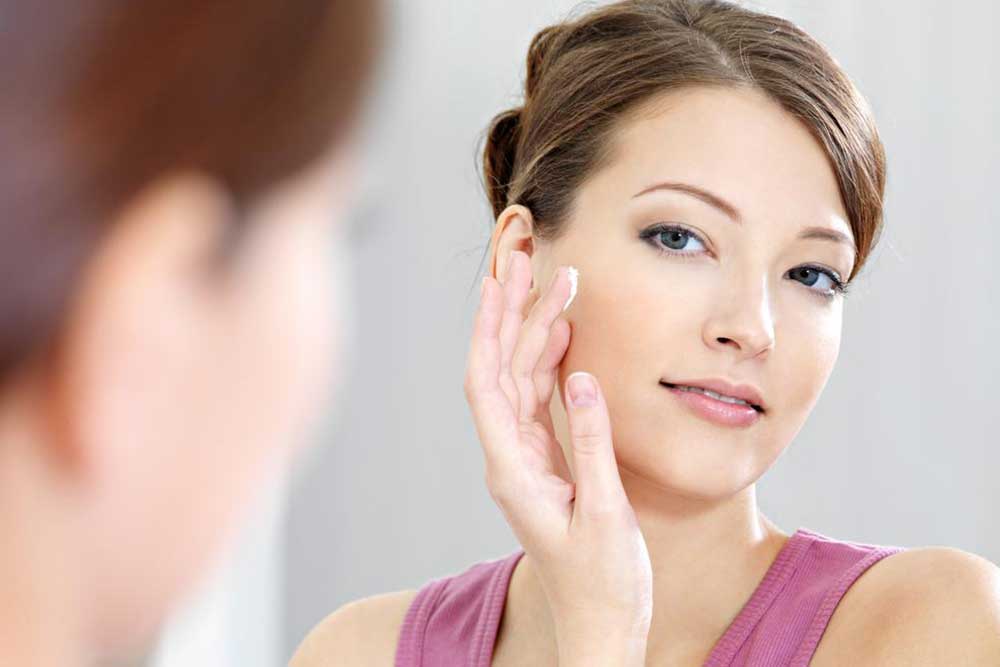 Top 4 Foundations Perfect for Mature Skin
