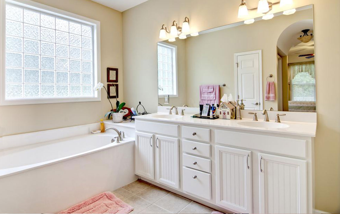 Creative Storage Solutions to Maximize Your Bathroom Space