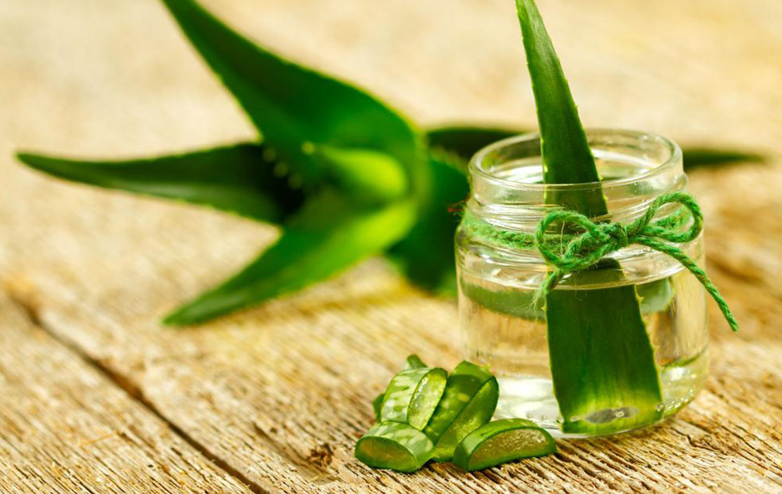 Six Natural Elements to Combat Aging Effectively