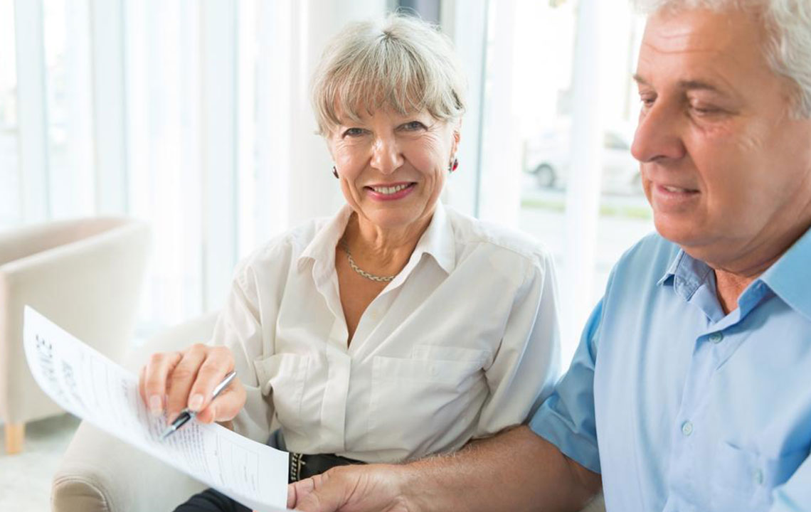 Advantages and Disadvantages of Senior Life Insurance Policies