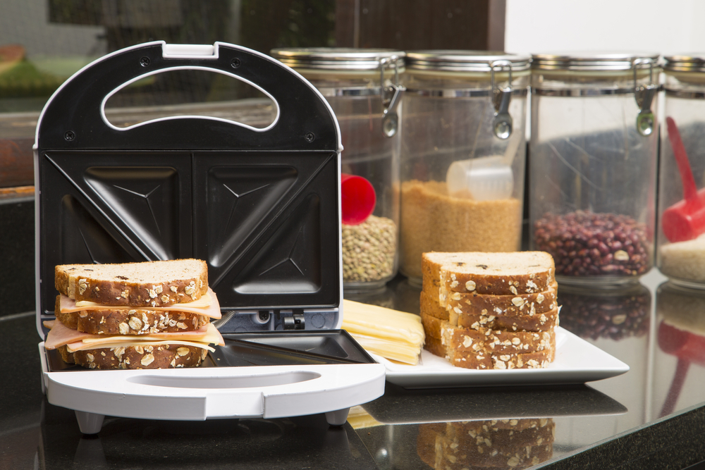 Exploring the Benefits of GE's 4-Piece Kitchen Appliance Set