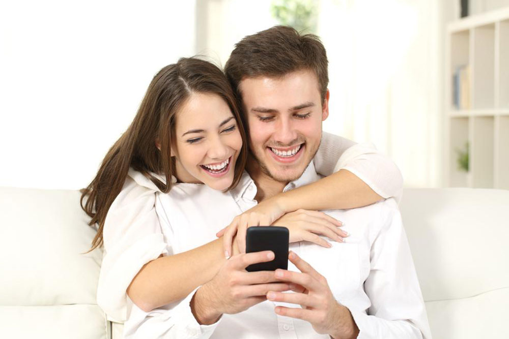 Best Prepaid Mobile Plans for Travelers Abroad