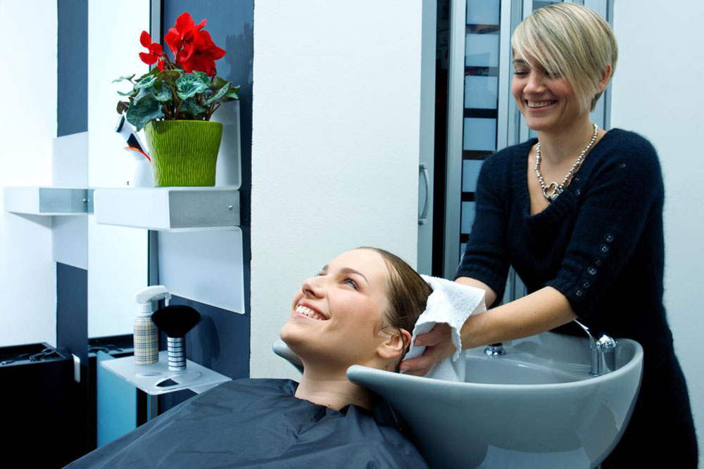Effective Natural Remedies for Healthy Hair Growth