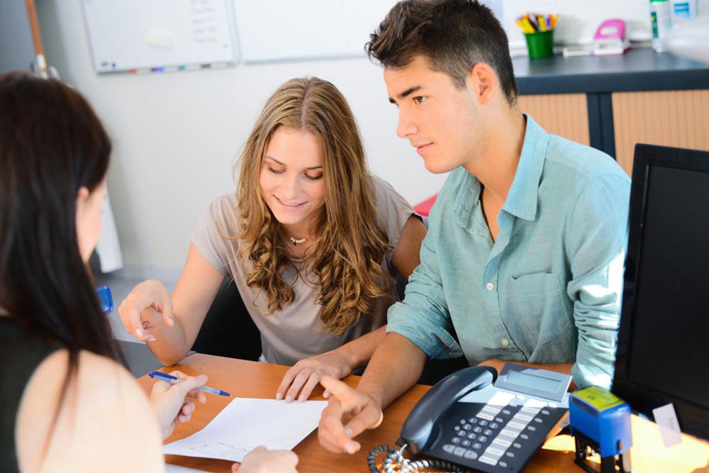 Avoid These Common Mistakes When Buying a Home: A Comprehensive Guide