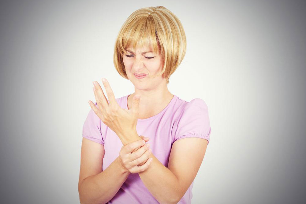 Comprehensive Guide to Diabetic Peripheral Neuropathy: Causes, Symptoms, and Management