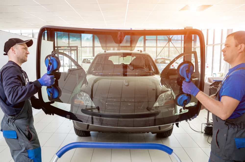 Comprehensive Guide to Vehicle Windshields and Maintenance