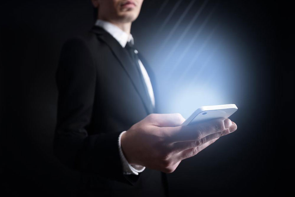 Essential Questions Before Choosing a Business Phone and Internet Package
