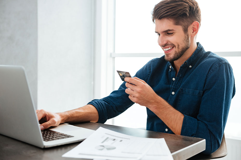 Key Benefits of Rewards-Based Cashback Credit Cards
