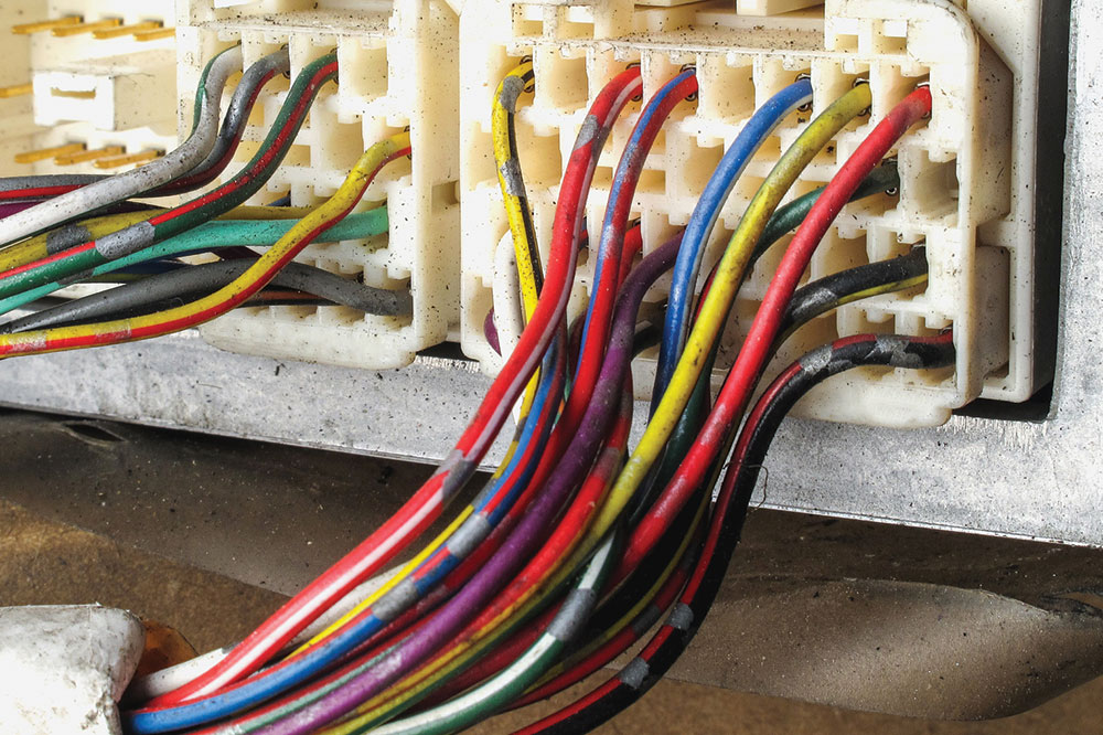 Essential Insights on Power Connectors and Leading Brands