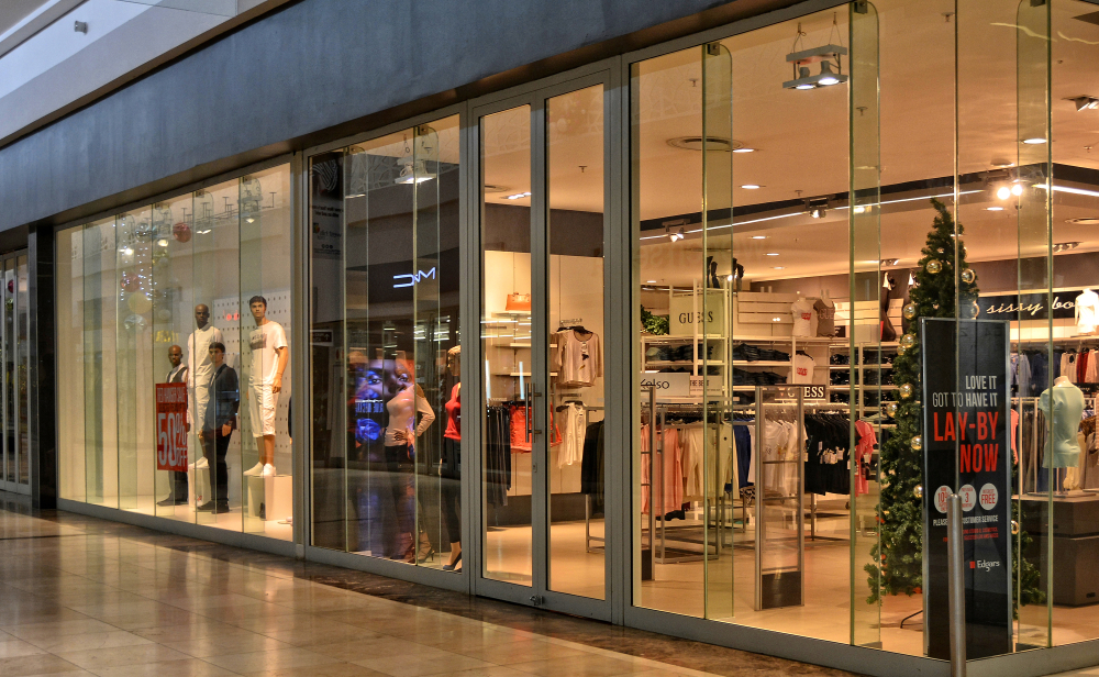 Key Facts About Leading Brands Offering Women's Fashion Online