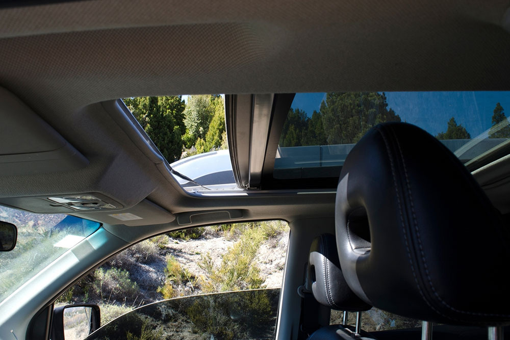 The Top 9 Vehicles Equipped with Sunroofs