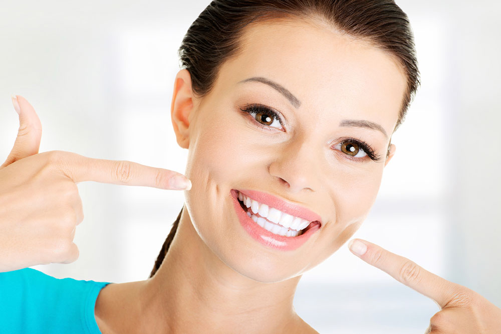 Top Devices and Products for Achieving a Perfect Smile: Whitening and Alignment Solutions