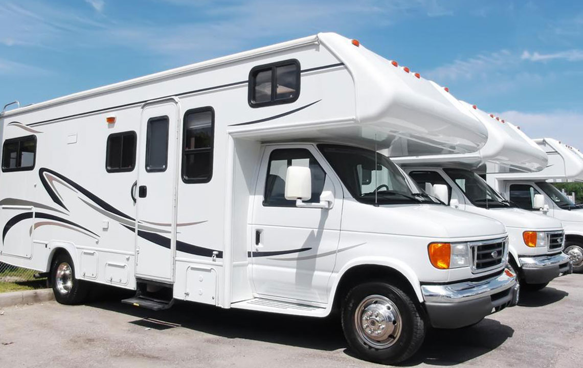 The Comprehensive Guide to Buying a Used Motorhome: Benefits and Tips