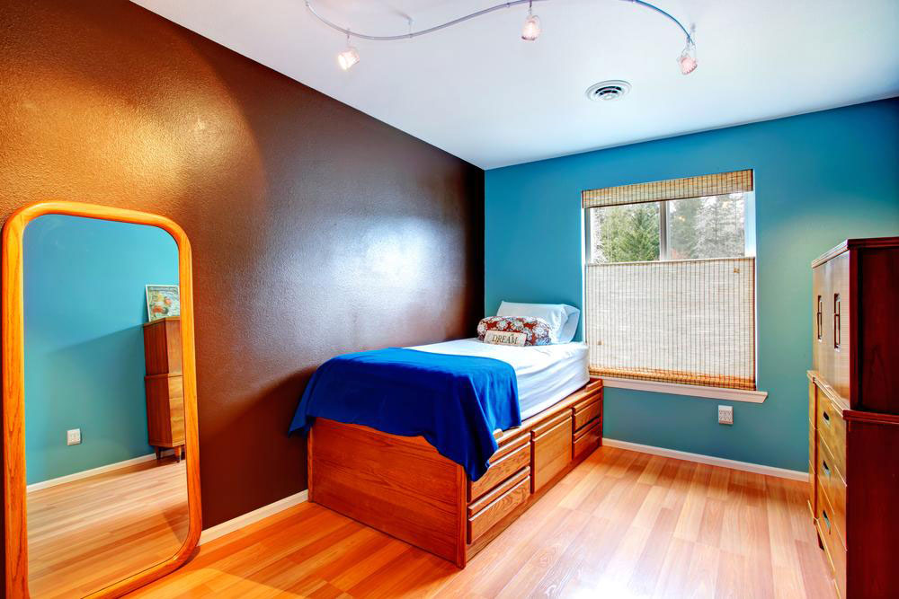 Creative Ideas for Maximizing Small Bedroom Space