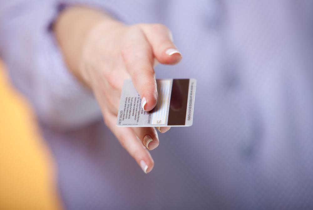 Top 9 Advantages of Using Credit Cards