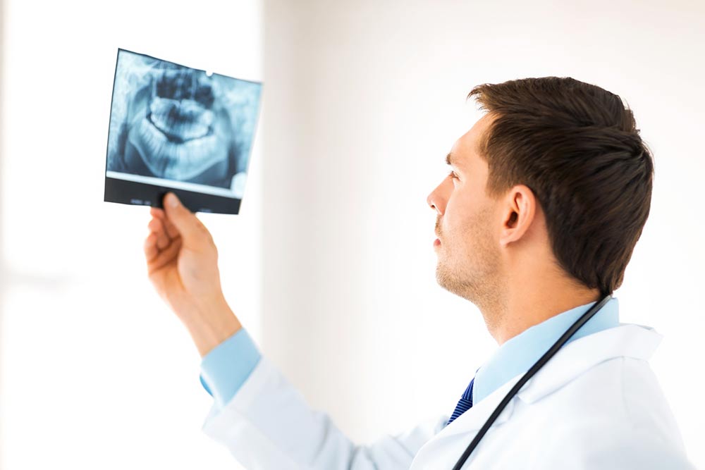 Understanding Astrocytoma: Causes, Symptoms, and Treatment Options