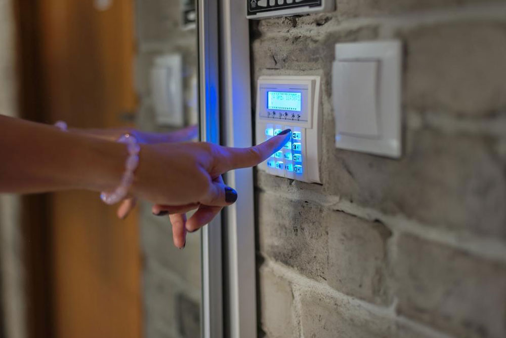 Top 4 Consumer-Recommended Home Security Systems