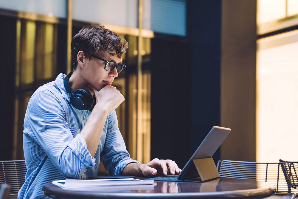 Choosing the Right SEO Partners for Law Firms: Benefits and How to Decide