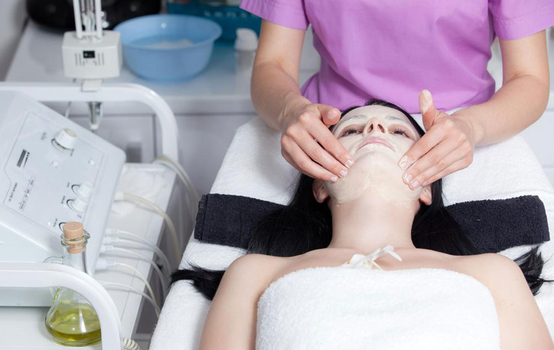 Essential Steps for Launching Your Own Salon & Spa Business