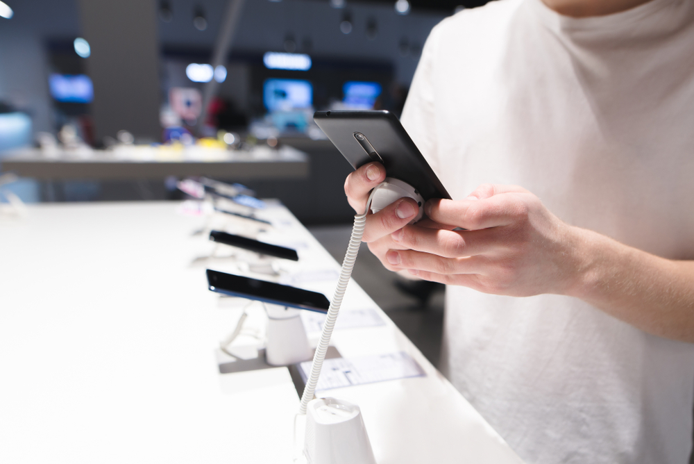 Top Affordable Mid-Range Smartphones for Budget-Conscious Buyers