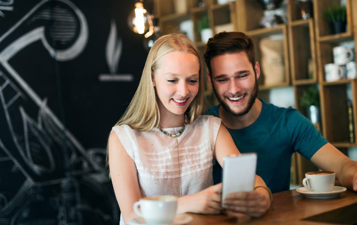 Top 4 Tips for Secure and Enjoyable Online Dating