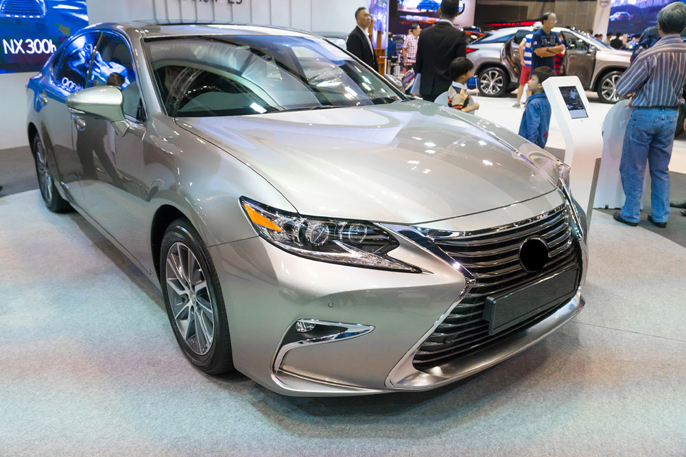 Lexus UX: Key Features, Specs, and Design Highlights