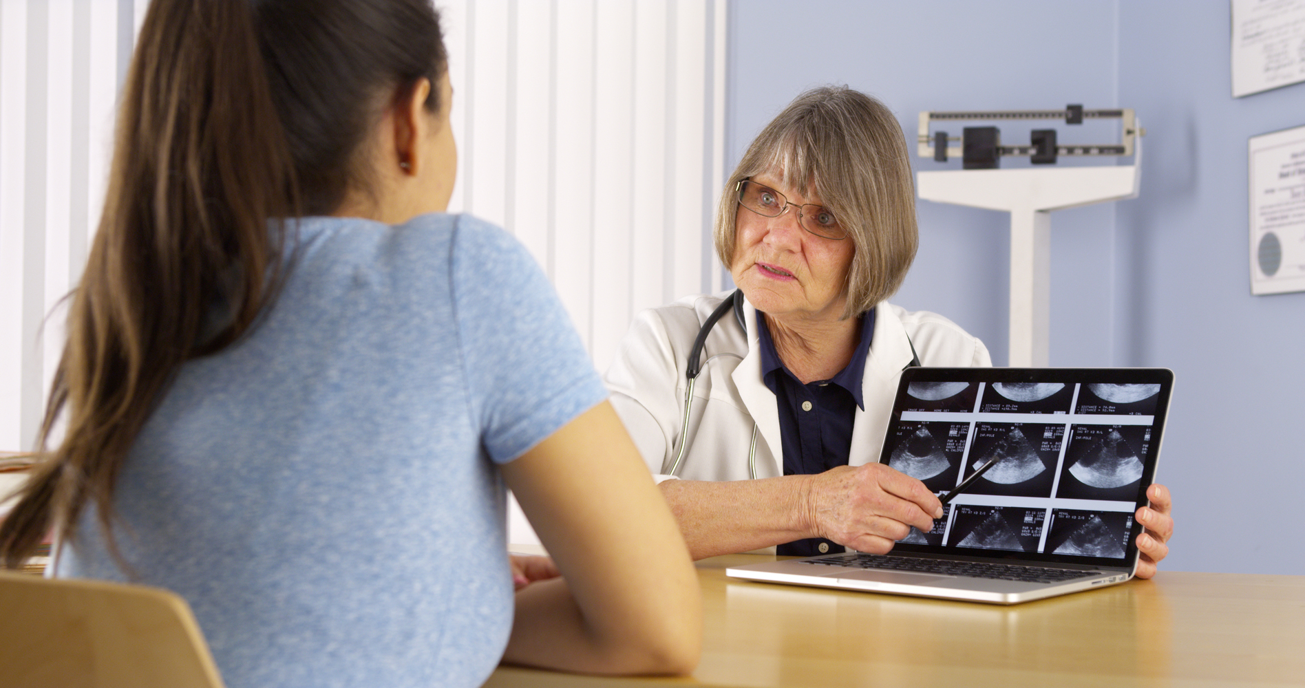Key Indicators and Early Symptoms of Ovarian Cancer You Need to Recognize